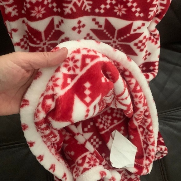 (NWT) Happy Holidays Super Soft Throw 50"X70” - Picture 6 of 10